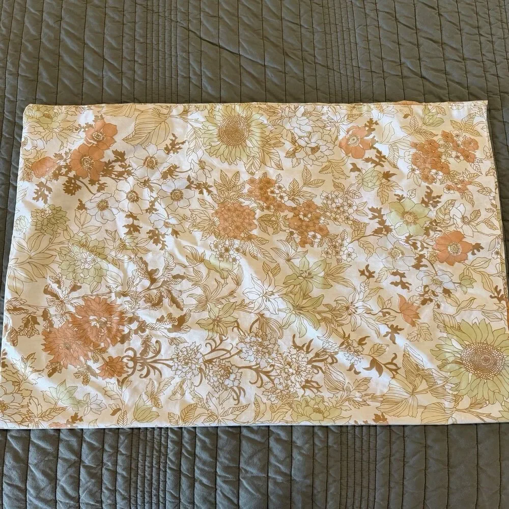 Vintage Cannon Floral 2 Pillowcases Mod 60s 70s Mid Century Green Orange Cream